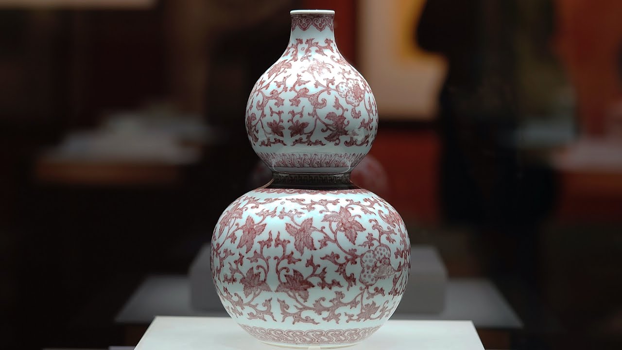 Underglaze Copper-red Gourd-shaped Vase with Flower and Fruit