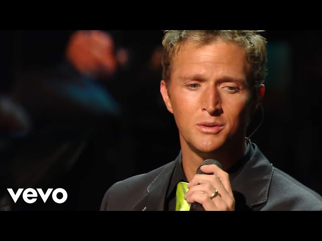 Gaither Vocal Band, Ernie Haase u0026 Signature Sound - I Then Shall Live (Live) class=