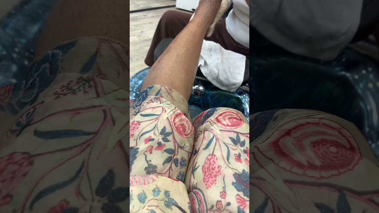 Dirty legs😅😅😅😅