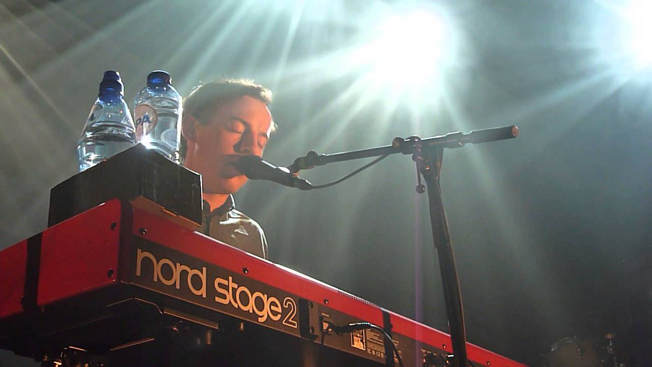 Bombay Bicycle Club Eyes Off You (live) Botanique YouTube
