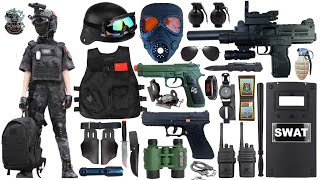 Special police weapon toy set unboxing, UZI submachine gun, Glock pistol, tactical helmet, bomb