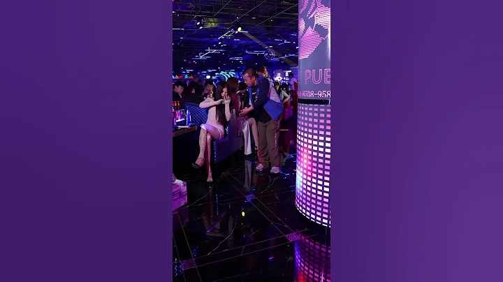 狼叔街拍 女人之間的攀比心都這麼強的嗎？ - 天天要聞