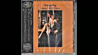Two Ships In The Night - Benny Troy (1976)