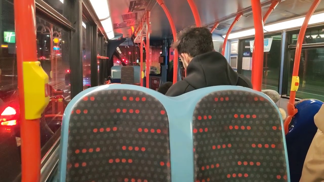 *KICKDOWNS/FLOORED* | Nat Ex West Midlands | Trident2 Enviro400 €4 | 4761 (BV57XKE) | Route PN126 