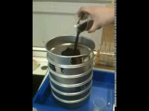 Tpe Filtration Dans Un Grillage D Une Eau Boueuse Youtube