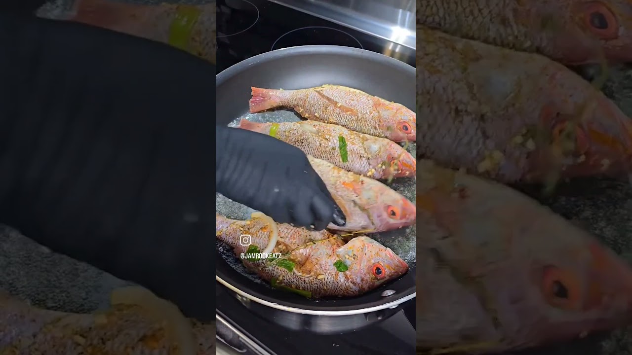 Jamaican Steamed Fish & Okra with Steamed Bammy🤤