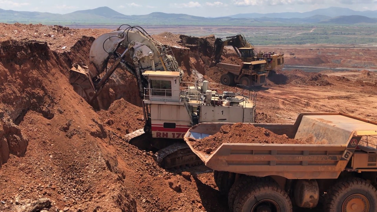 Terex RH170 Front Shovel Excavator And Cat 6040 Loading Hitachi EH3500 ...