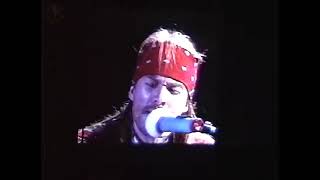 GUNS N' ROSES - IT'S ALRIGHT - HARD LIVE PERFORMANCE 1992 (RARE VIDEO)