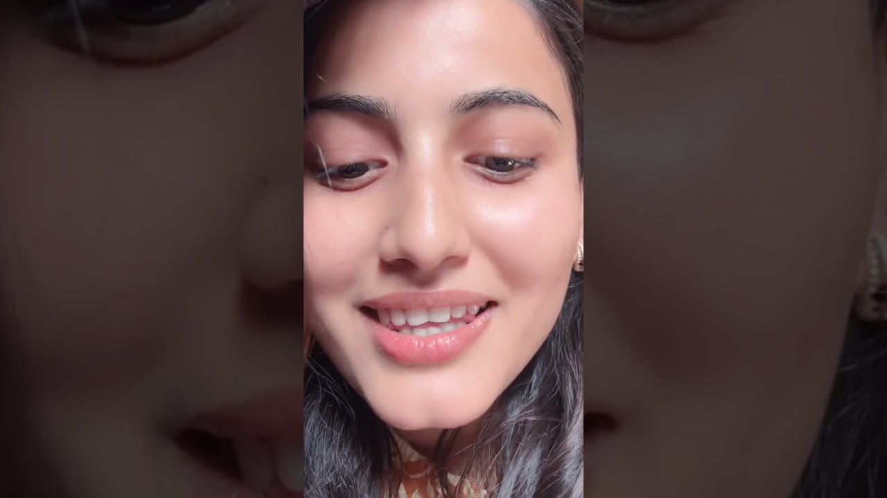 SofiaMaite  4571#broadcast  #stunning  #periscope  #stream #live #share # cute girl