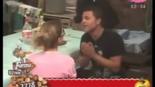 Cobe I Katarina Zivkovic Uzivo Farma 3-Cobe Peva Za Kacu