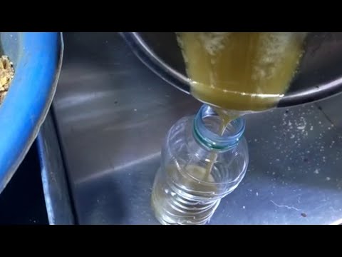 زيت بدور اكبي معصور ومقطر لتكبير الارداف والمؤخرة والسيقان والوجه  زيت بدور اكبي معصور ومقطر لتكبير الارداف والمؤخرة والسيقان والوجه