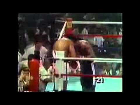 Muhammad Ali vs. Joe Frazier (Thrilla in Manila) - YouTube