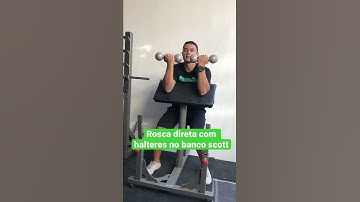 Rosca direta com halteres no banco scott - prof. Matheus Gomes #shorts