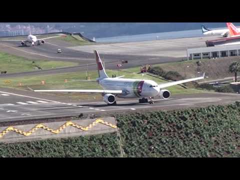 Aterragem no Aeroporto da Madeira Easyjet, Descolagem da TAP Portugal Airbus A330-200