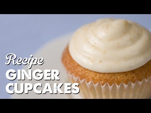 Video: Cupcake With Ginger And Nut Topping