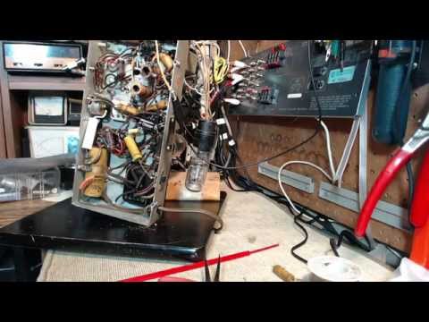 Marconi 201A AM and Shortwave Radio Video #5 - Third Capacitor