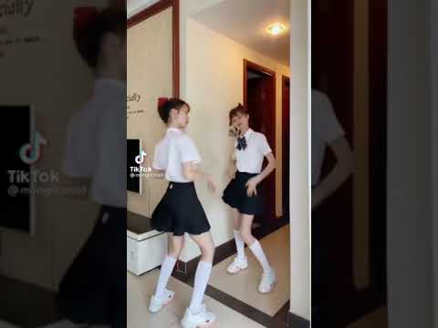 見せパンまでおそろい Matcing Clothes