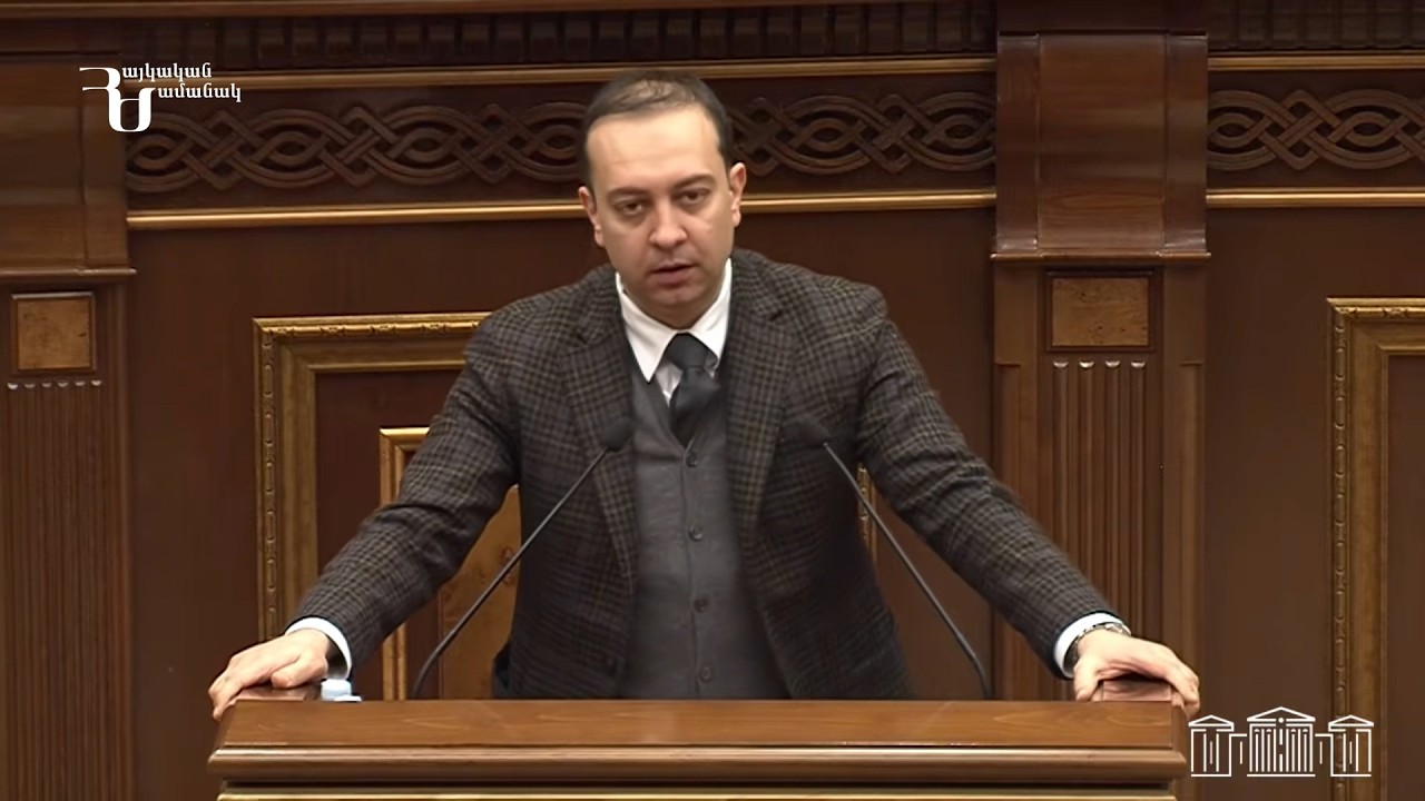 Քվեարկելով որևէ փոխկապակցված անձի համար՝ քվեարկելու եք ռոբասերժական ընդդիմության համար․ Աղաջանյան