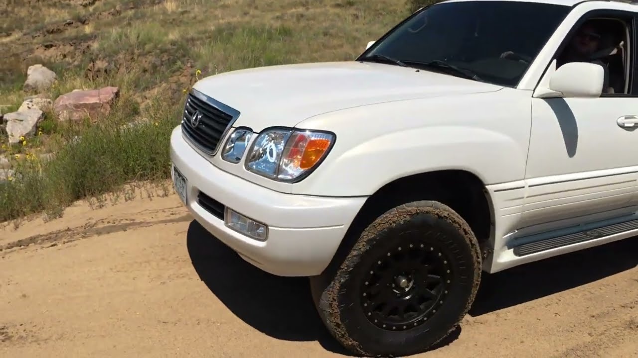 Roger the LX470 in Action at Ram Off-Road Park: Steep Grades, Off-Camber, and Pure Traction