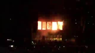 Radiohead - Climbing Up The Walls LIVE (Lollapalooza, Chicago 7/29/2016)