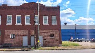 ☆AVAILABLE☆$79,900-3166-3170 Main St, Weirton, WV