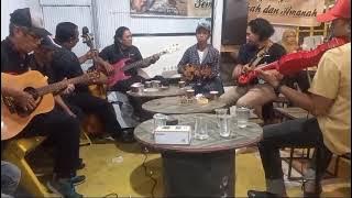 Singara' Bulang Tangngayya | cipt. arsyad basir/rahmansyah | old. D'siama | cover. sukri nappa