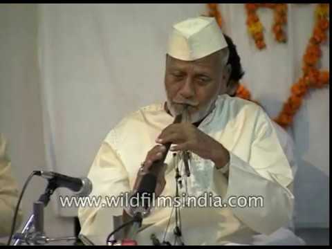 Shehnai recital by Ustad Bismillah Khan n 1996