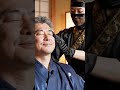 忍者の顔面マッサージ