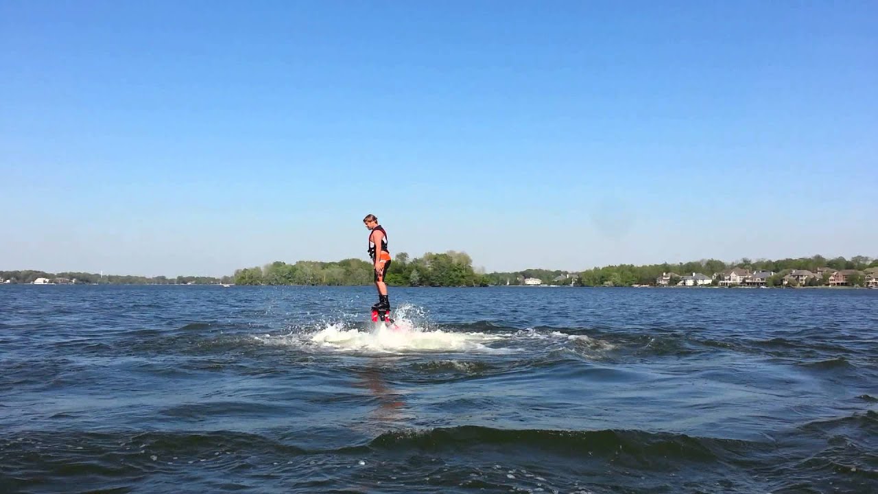 Dan Stoeppelwerth does some Awesome Dolphin Dives!