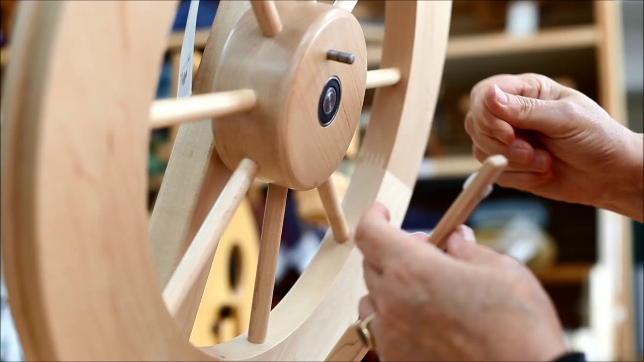 Lendrum Double Treadle Spinning Wheel