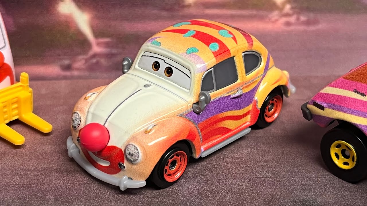 Mattel Disney•Pixar Cars on the Road Kelly Beambright Die-Cast Review