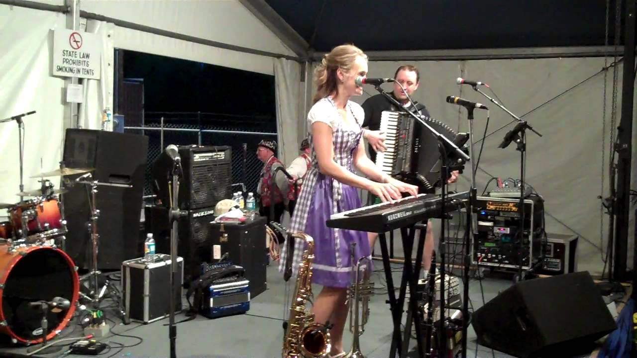 MOLLIE B & SQUEEZEBOX POLKA BAND - WURSTFEST 2013 - YouTube