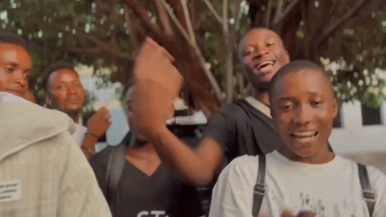 twiz 5G clips Tout est ok