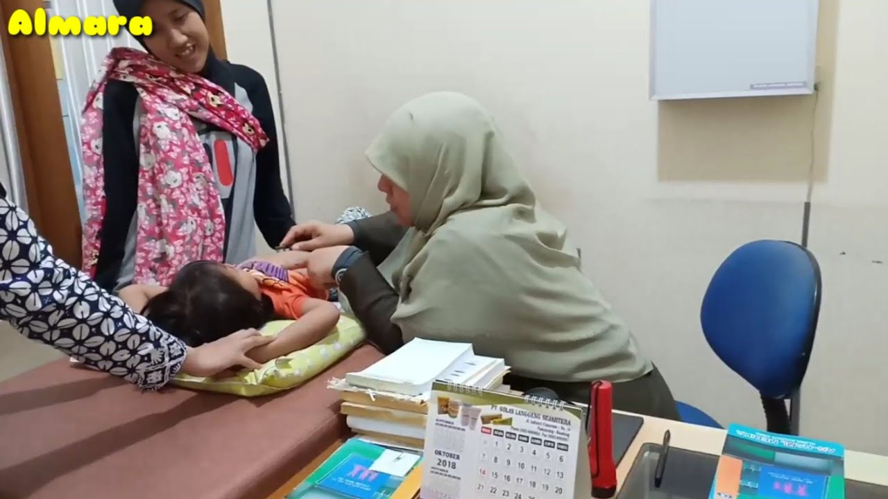 Ara Berani Kedokter Loh,, Buat Imunisasi 🏥 Nangis Nggak Ya ??