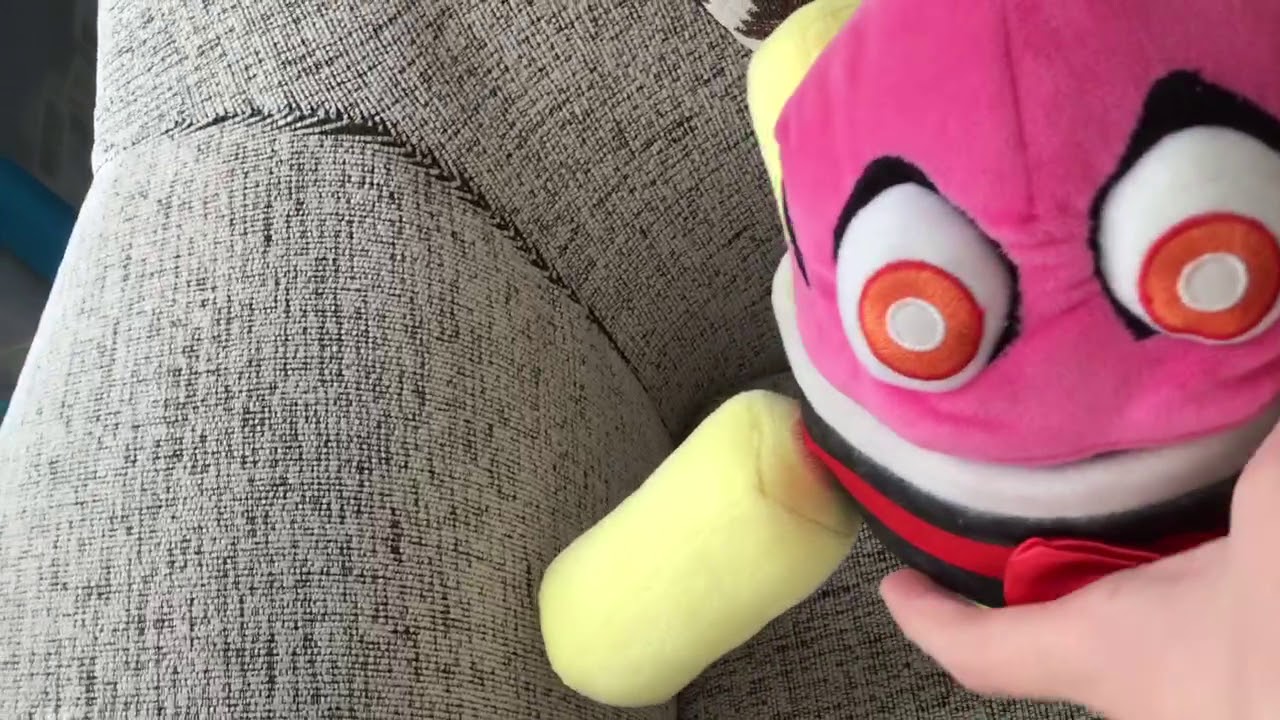 (Sub To Pandog 76)FNAF Plush: NEW Exotic Cupcake Mech Robot Plush Review