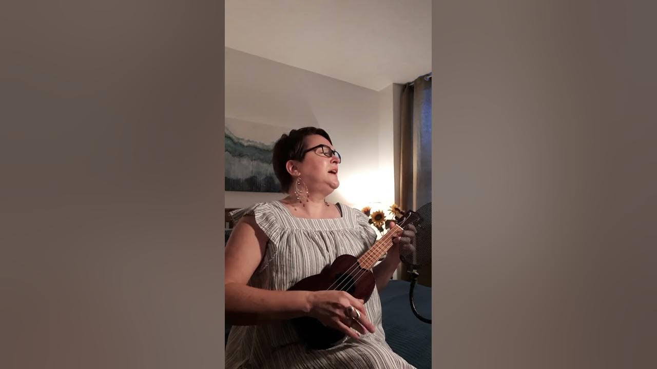 The Glory of Love! Ukulele cover with chords Bette Midler Otis