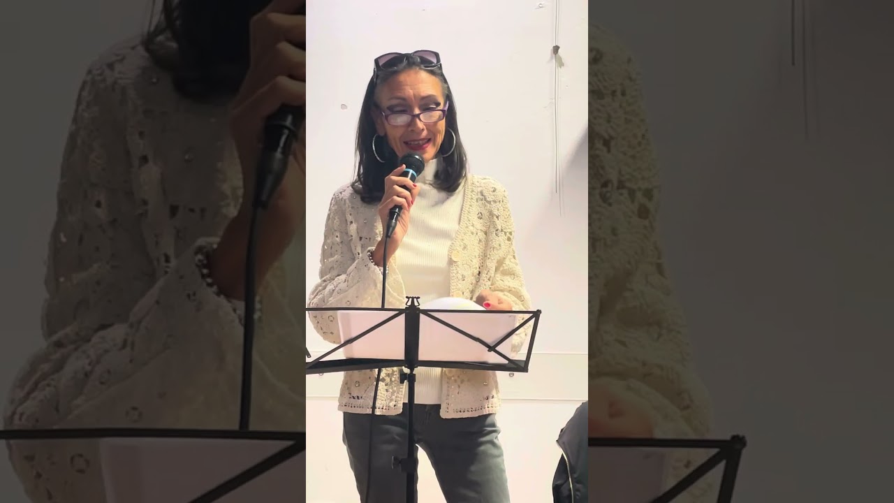 Paola Ferrari legge “Il giorno in cui Anna cercò suo marito in un cassetto” (4)