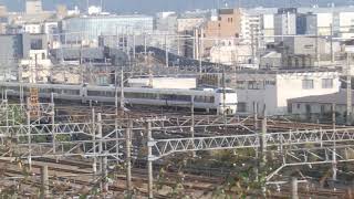 683系　特急 サンダーバード　223系　新快速　京都鉄道博物館付近　通過