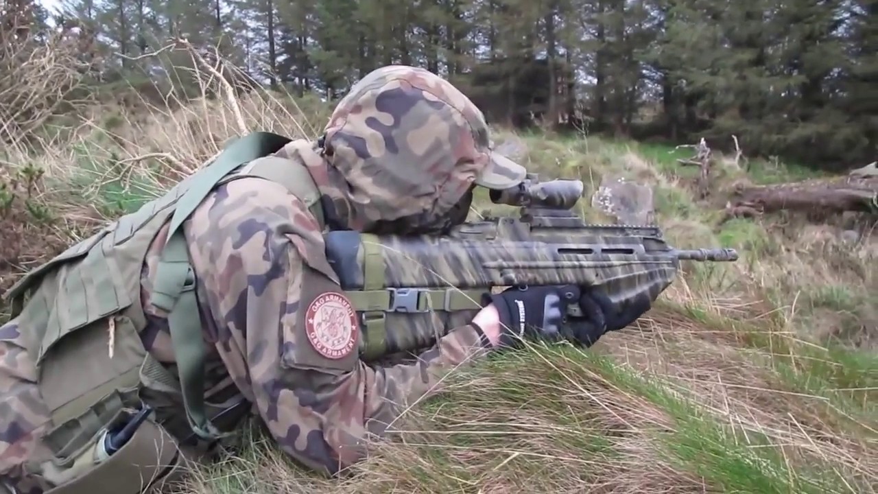 Helikon-Tex - Designed for battlefield, worn in all conditions (US  Woodland) 