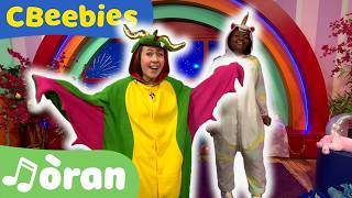 Aon-adharcach Agus Dràgon 🎶🦄🐲 | CBeebies ALBA | BBC ALBA