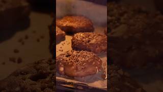 The $5 coffee shop cookie 🤯 Make it at home for cents! shorts #cookies #coffeeshopcookies