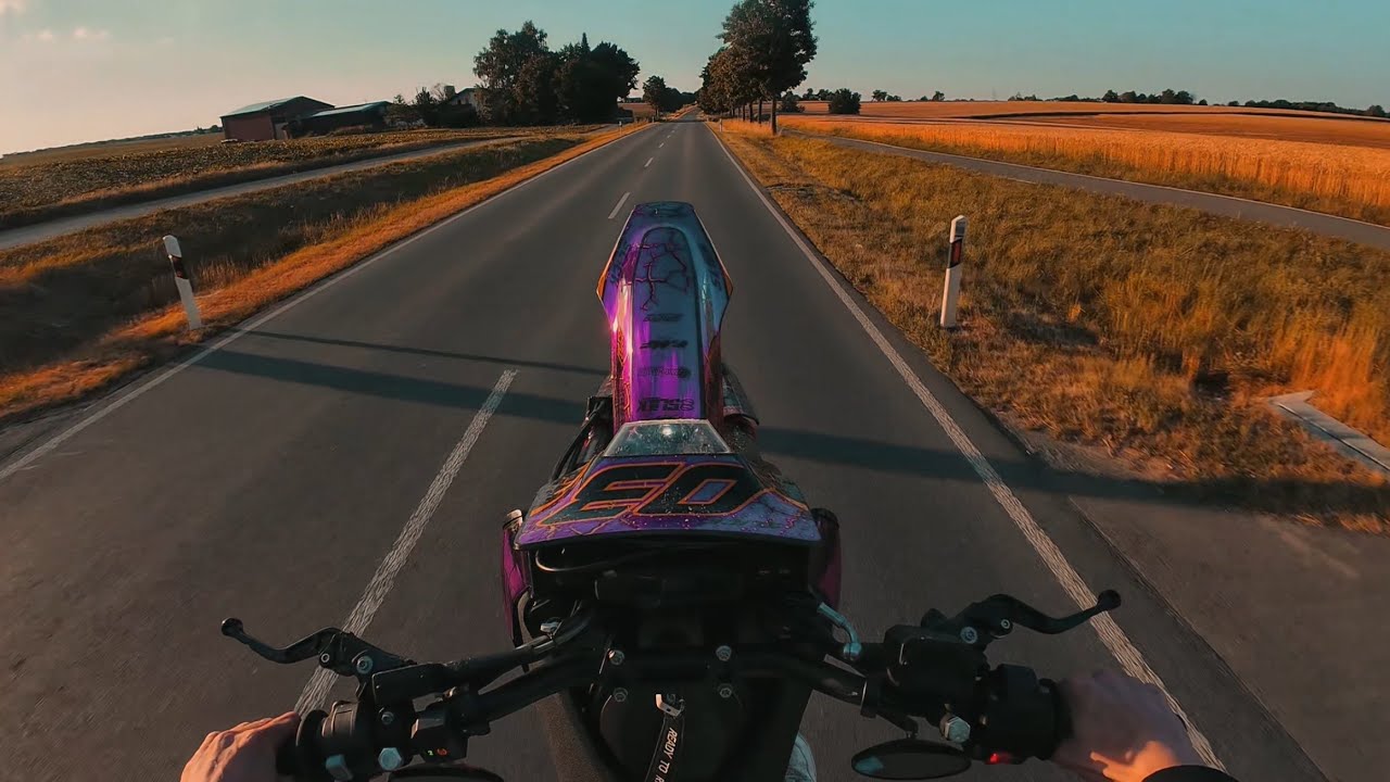 Supermoto Sunset-Ride