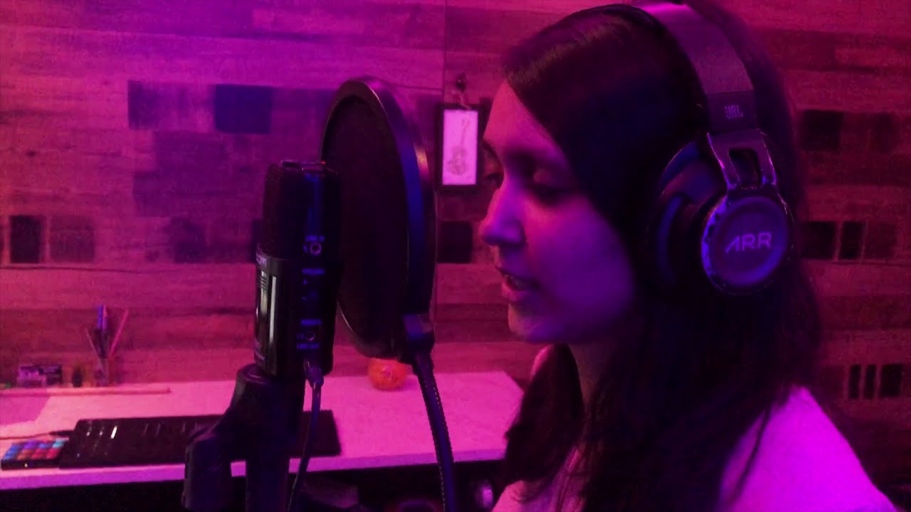 Half The World Away Ft Avanee Devasthali | Oasis | Aurora Cover