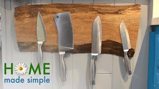 Add rustic charm to your kitchen with this floating knife rack made out of reclaimed wood. For more on #HOMEMADESIMPLE, visit 
