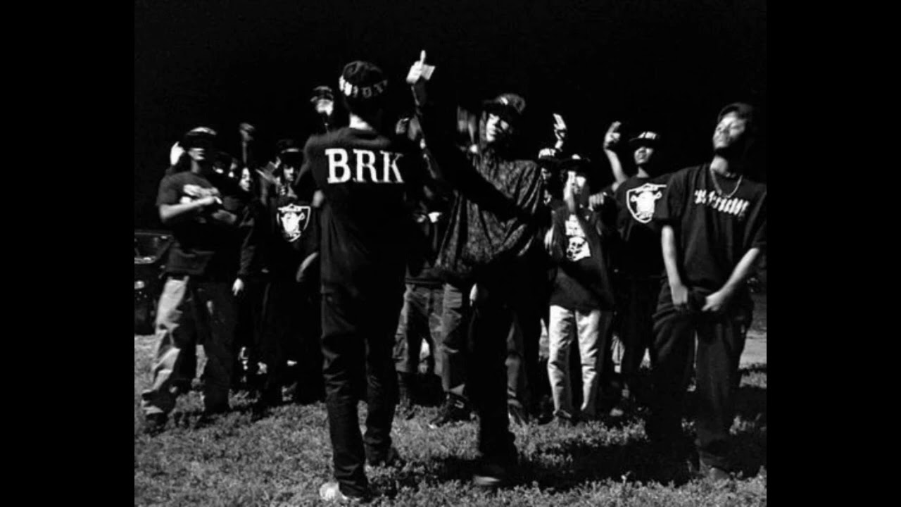 We Dangerous (feat. Yung Simmie, Rell & Nell) Raider Klan Shazam