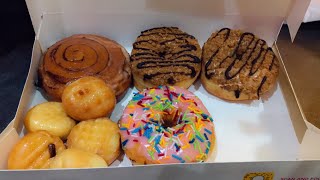 تجربتي الاولى لدانكن  دوناتس 😱 التجربة صدمتني 🍩I Tried Dunkin Donuts For Thr First Time
