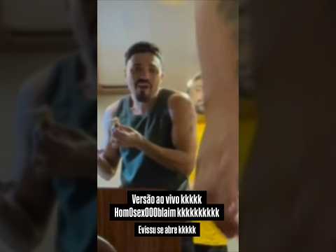A cara do Tirullipa vendo a dancinha