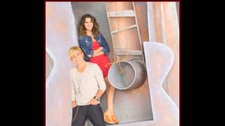 Austin Y Ally-Upside Down (Subtitulada a Español)