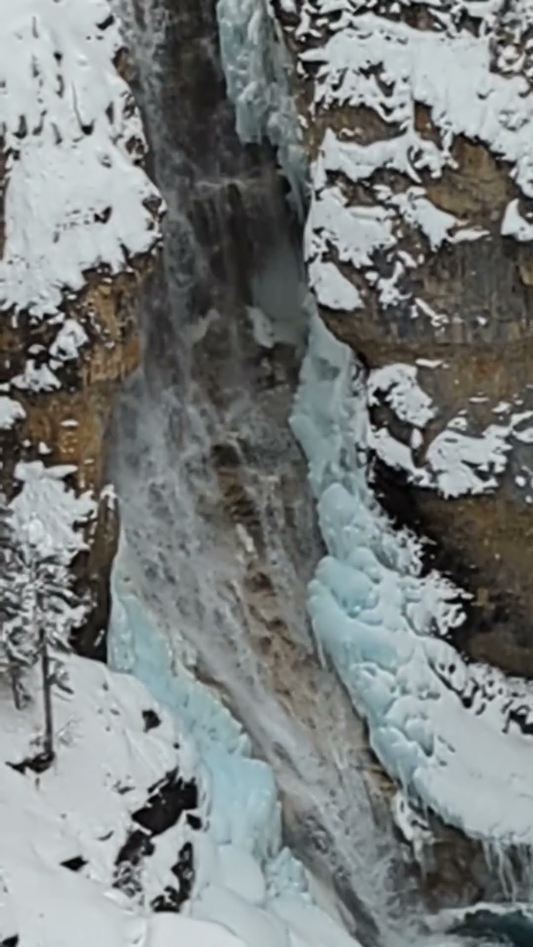 Mt Robson Berg Lake Trail Falls Of The Pool northernbc mtrobson YouTube Mt Robson Berg Lake Trail Falls Of The Pool northernbc mtrobson YouTube
