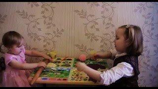 Школа Светланы: лепим букву А из плей до. School Svetlana: carve out the letter A from Play Doh.